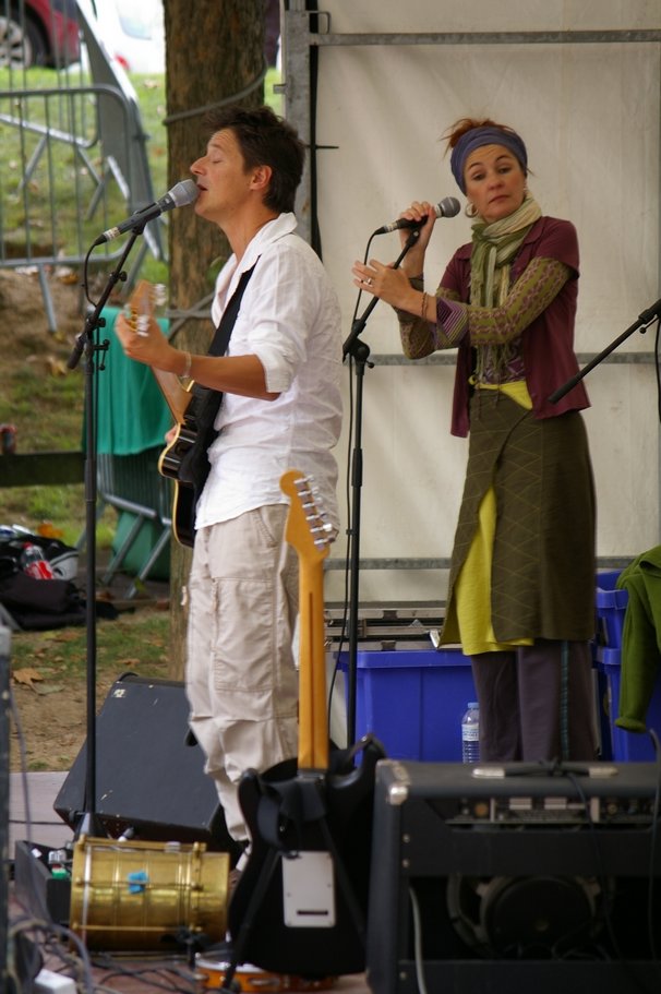 Evry 13 09 08 - Fete de quartier des champs-elysees Groupe Doud 248.jpg